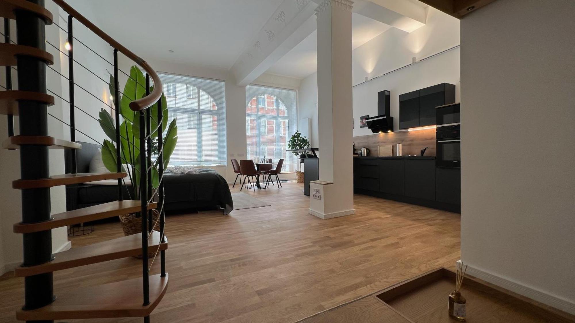 Neu! City-Loft-Apartment Im Goethe Palais I 5P I Lift I Parkplatz I Zentrum I Helios Aue  Luaran gambar